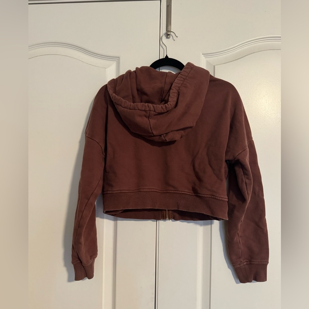 The Kript Women’s Cropped Hoodie - Picture 2 of 6